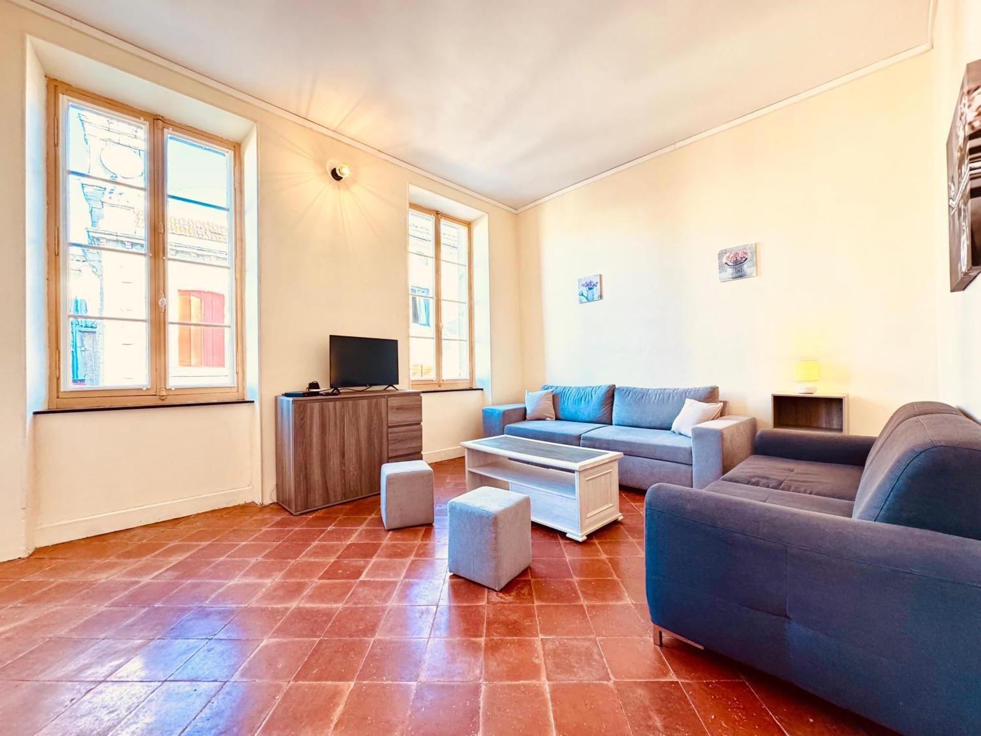 Maison Familial Pour 6 A 8 Personnes *